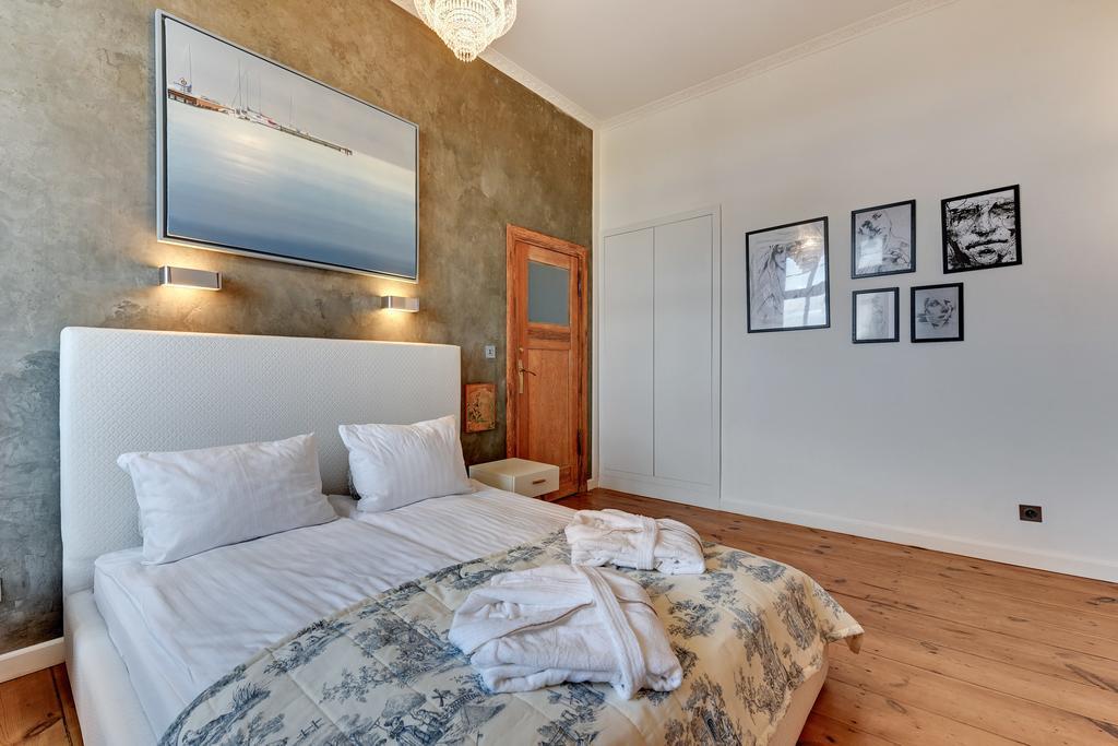 Lion Apartments - Family Stay Сопот Экстерьер фото